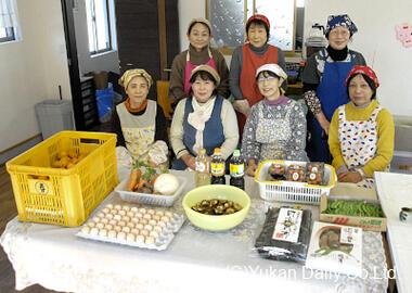 地域食堂「お結び」のメンバー