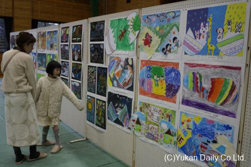 ２月２日まで開かれている「門美展（カドビ）」